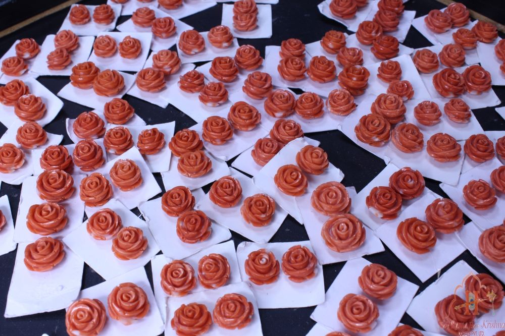 Flower Carving Pair's 